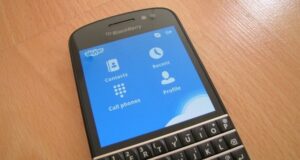 Aplikasi Microsoft Skype Rilis Debut Betanya di BlackBerry Q10