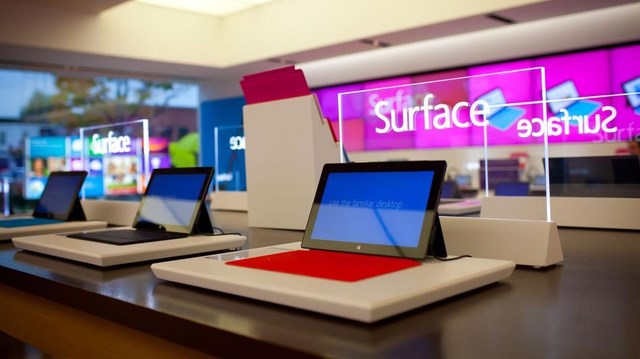 Microsoft "Meng-Anak" Tirikan Indonesia Untuk Peluncuran Surface