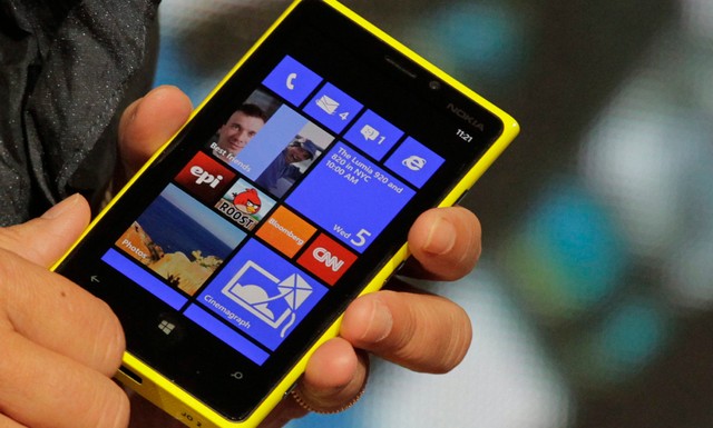 5.6 Juta Windows Phone Lumia Terjual di Kuarter Pertama 2013