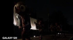 iPhone 5 vs Galaxy S3 vs Nokia Lumia 920 di Video Komersial Windows Phone