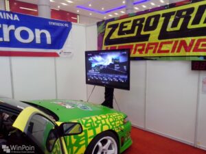 Inilah Controller Simulasi Balap Mobil Paling Nyata di MBCS 2014