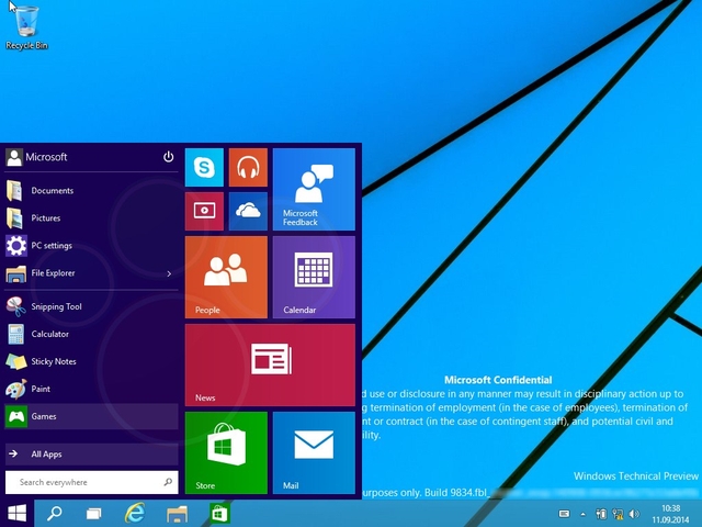 ternyata ada fitur baru lain yang kita lewatkan. Start Menu di Windows 9 bisa berubah warna sesuai dengan warna background di wallpaper yang kamu gunakan.