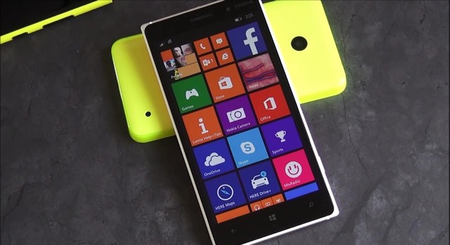 Review Nokia Lumia 830 - Windows Phone Andalan Harga Terjangkau (Video)