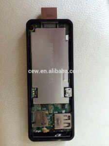 Flashdisk Ini Bisa Menjalankan Windows 8.1 dan Membuat TV Kamu Menjadi Komputer