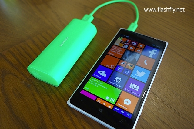 Microsoft Merilis Powerbank Seharga 650 Ribuan