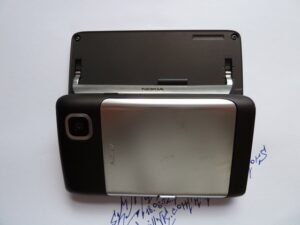 Nokia RM-137 aka Nokia E80