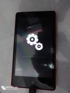 Seperti Inilah Cara Kita Menginstall Windows 10 di Lumia yang Belum Disupport (Dan Berhasil!)