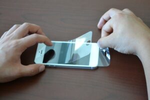 Mitos Keliru Smartphone