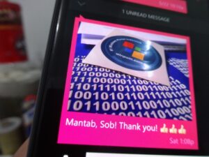 Hari Ini Adalah Kesempatan Terakhir Kamu Mendapatkan Kaos Biner