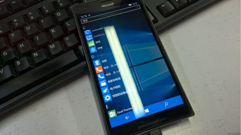 HOT: Inilah Penampakan Pertama Prototype Flagship Lumia Windows 10 Mobile