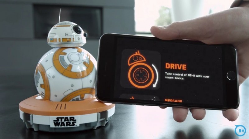 Inilah BB-8 Droid Star Wars, Mainan Robot Paling Keren Abad Ini -- dan Support Windows Phone!