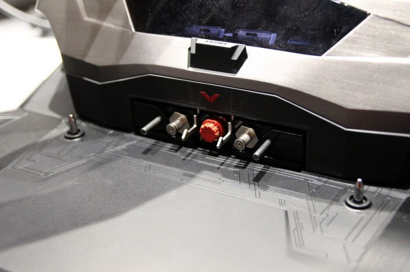 Inilah Asus GX700, Laptop Gaming Pertama dengan Water Cooling (dan Bagaimana Cara Kerjanya)