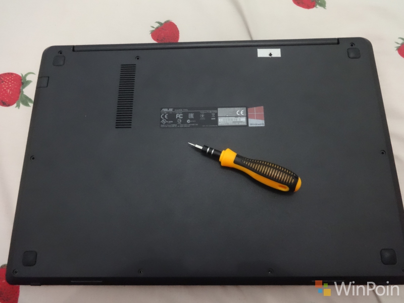 Cara Upgrade RAM di Asus Transformer Book Flip TP500L