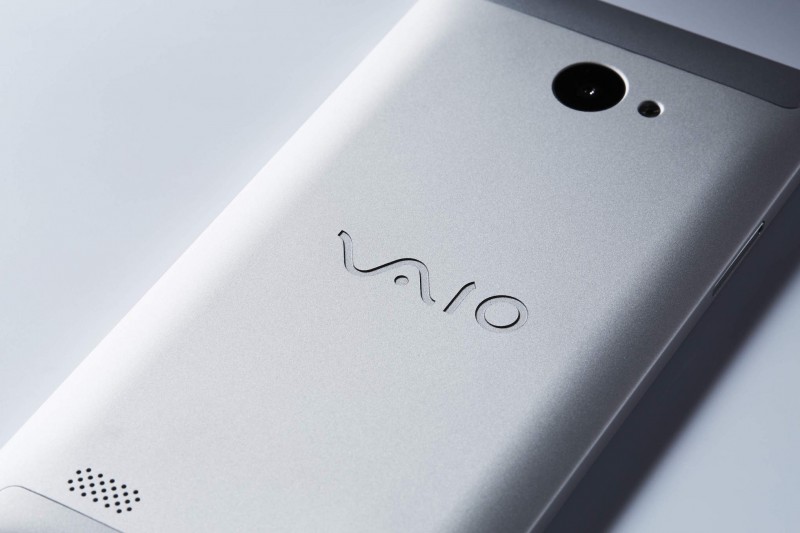 VAIO Phone Pro: Flagship Windows 10 Mobile dengan 6GB RAM