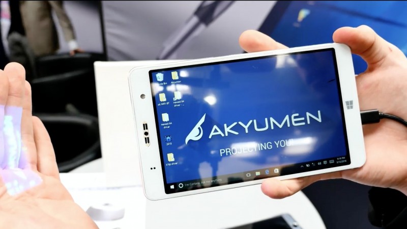 Holofone: Tablet Windows 10 Mungil yang Bisa Telepon dan Proyektor