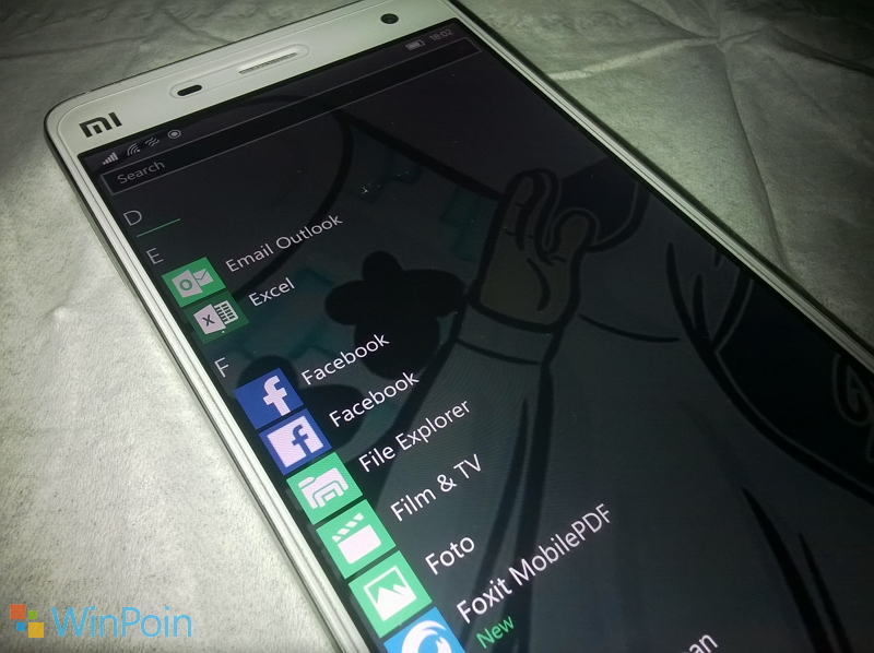 Mengubah Theme Aplikasi Film & TV di Windows 10 Mobile