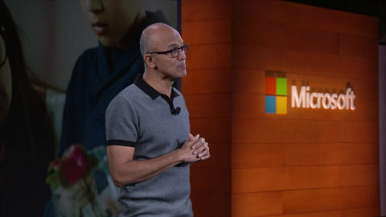 Satya Nadella: "Microsoft Masih akan Tetap Membuat Smartphone"