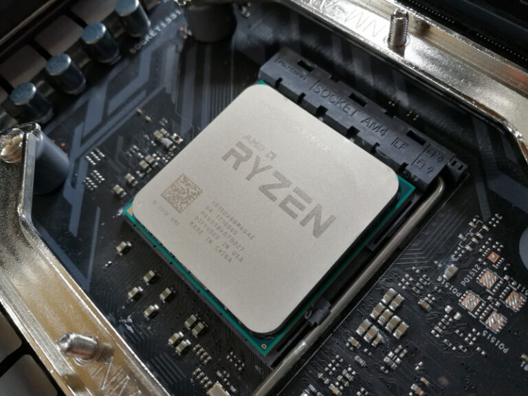 Tidak Mau Kalah dari Intel: Perkenalkan, Prosesor AMD Threadripper dengan 16 Core!