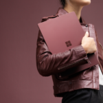 Inilah Tampilan Microsoft Surface Baru dengan OS "Windows 10 S"